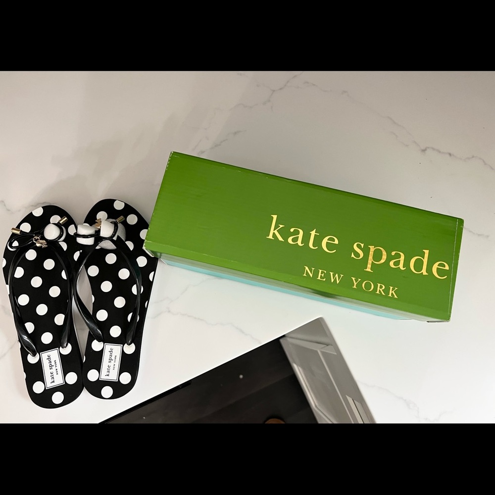 Brand new in box Kate Spade Sandal - Nova